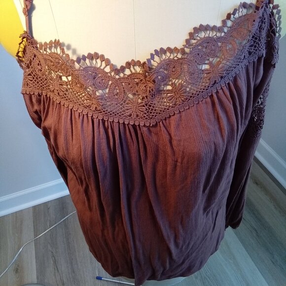Gypsies & Moondust XL Brown Cold Shoulder Lace Crochet Top - Picture 1 of 14